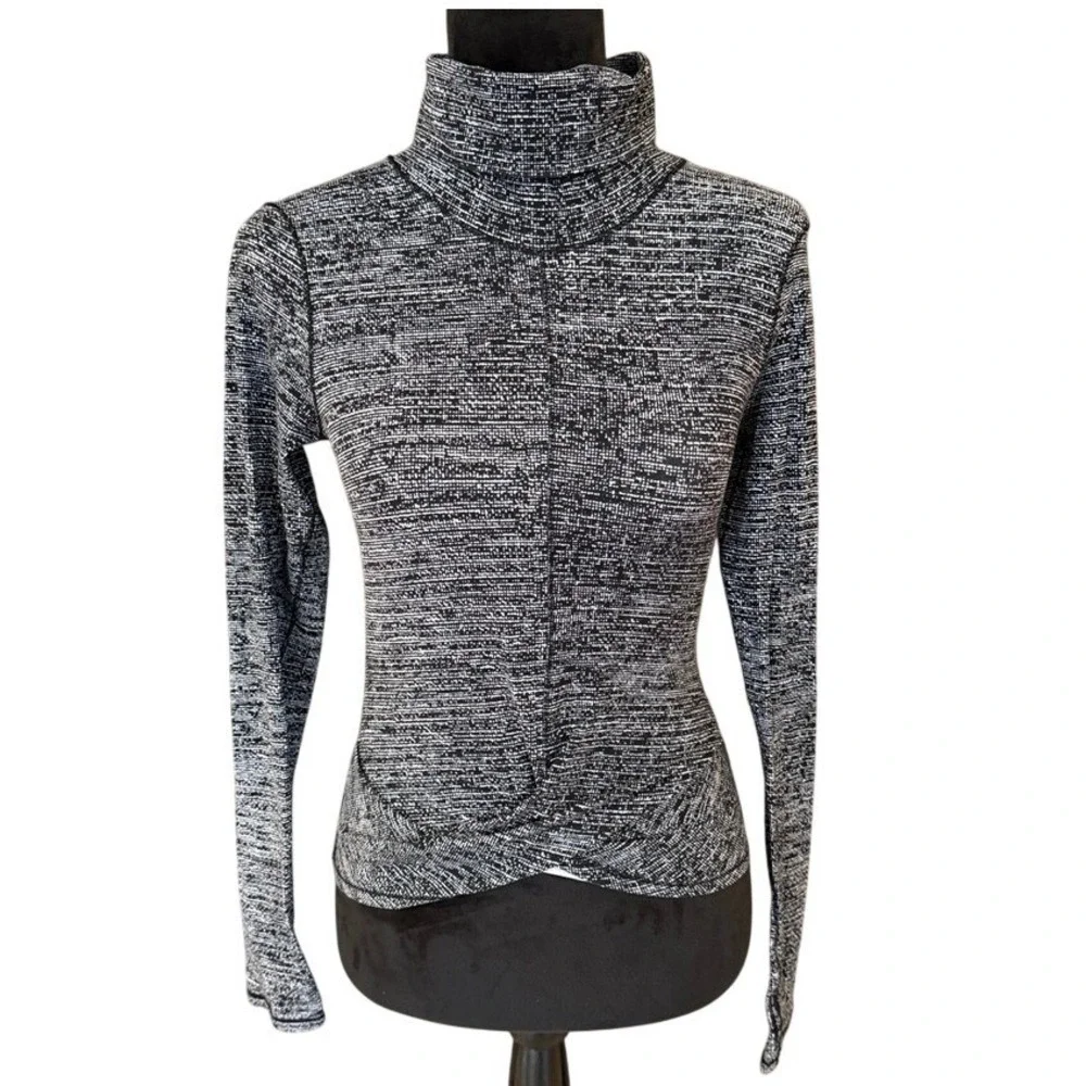 Lululemon Melodic‎ Movement Long Sleeve Top